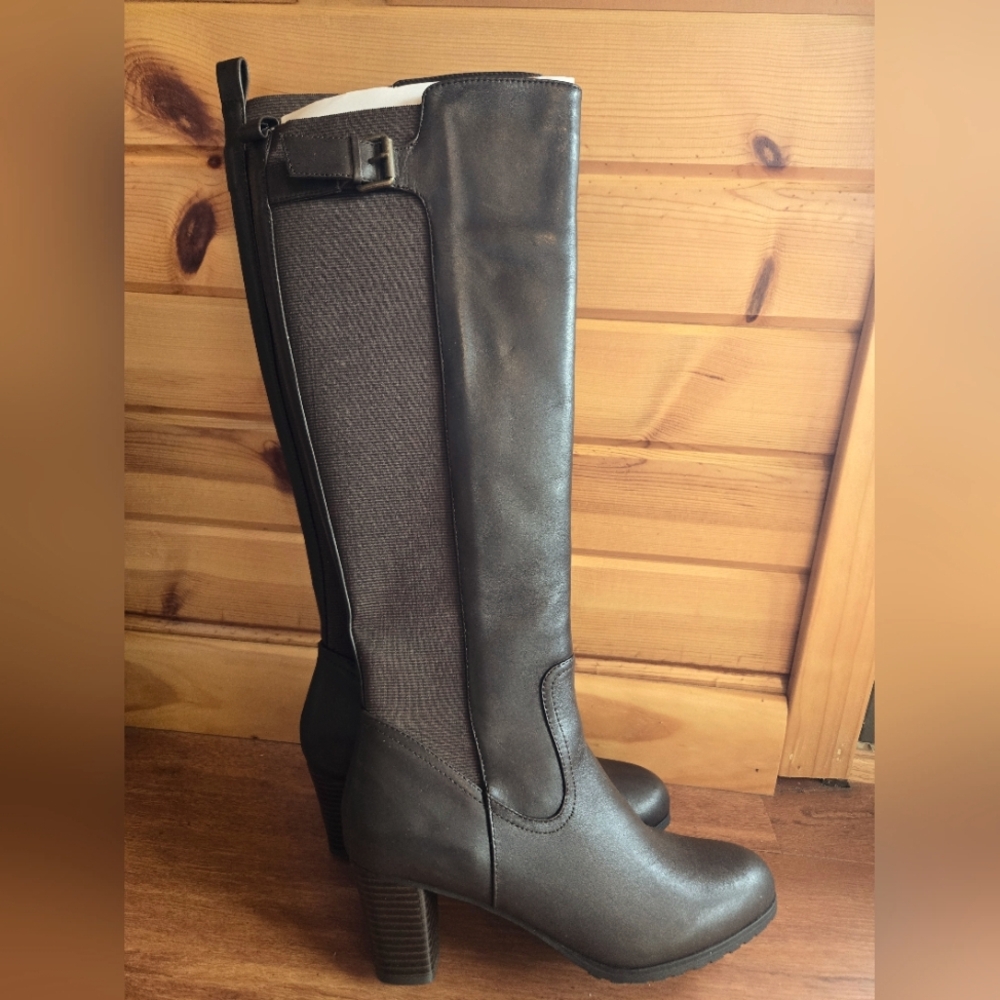 Elegant Brown Leather Knee-High Women's Boots